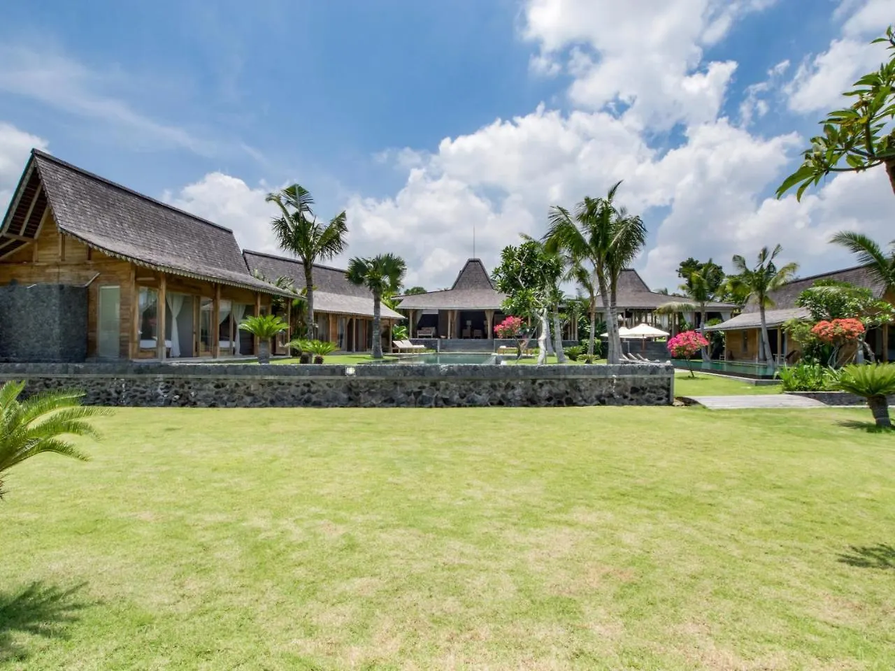 Villa Mannao By Villa Finder Kerobokan  Indonesia